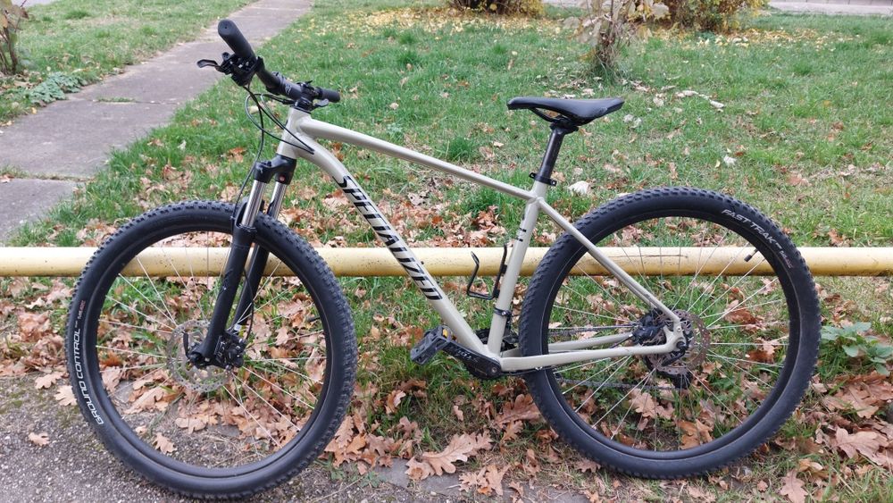 Specialized Rockhopper 29" 2019 Competition