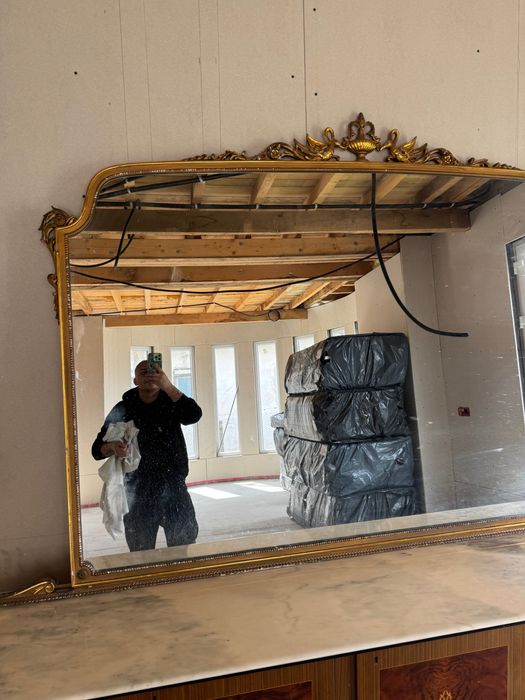 Mobila Vintage cu oglinda și blat de Marmură