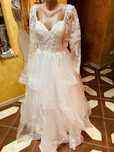 Vand rochie de mireasa noua