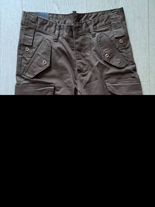 Dsquared - мъжки панталон .Намален от 104 на 54 лв