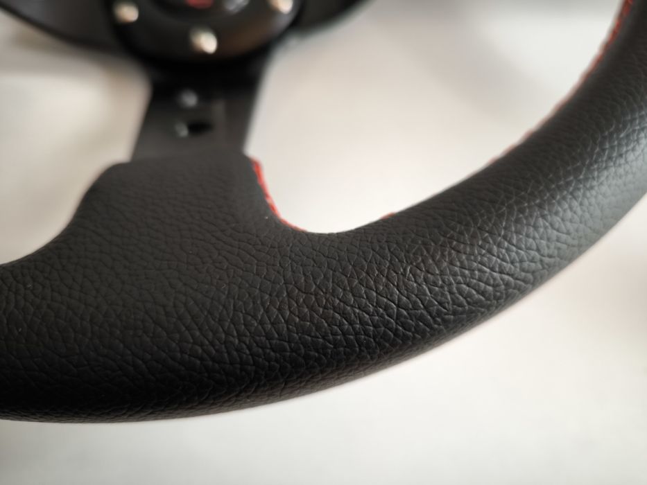 Волан спортен дълбок изнесен център кожен ОМП OMP изнесен център дрифт