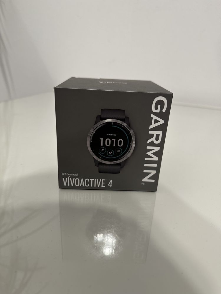 Garmin Vivoactiv 4 Gri