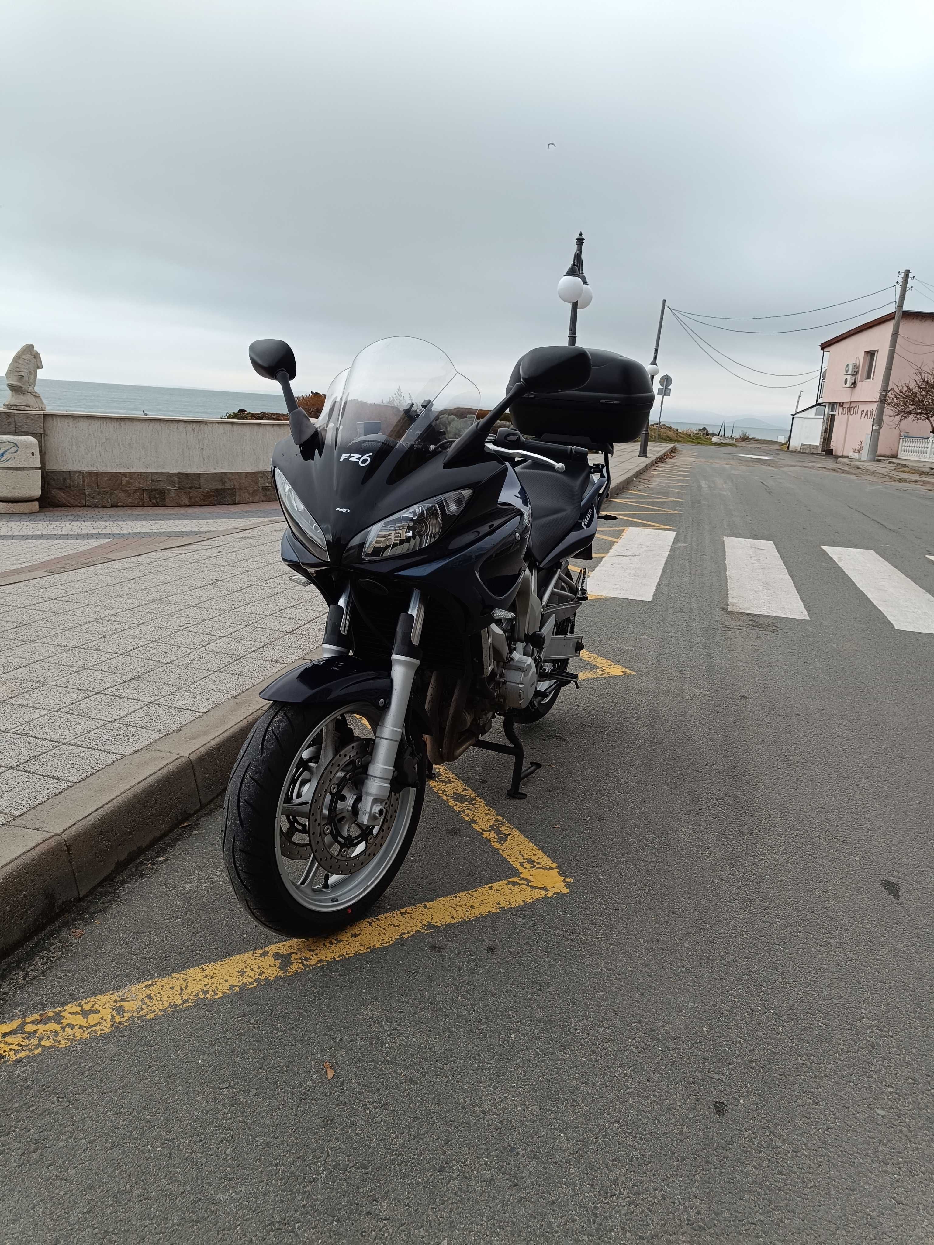 Продавам Yamaha FZ6 Fazer