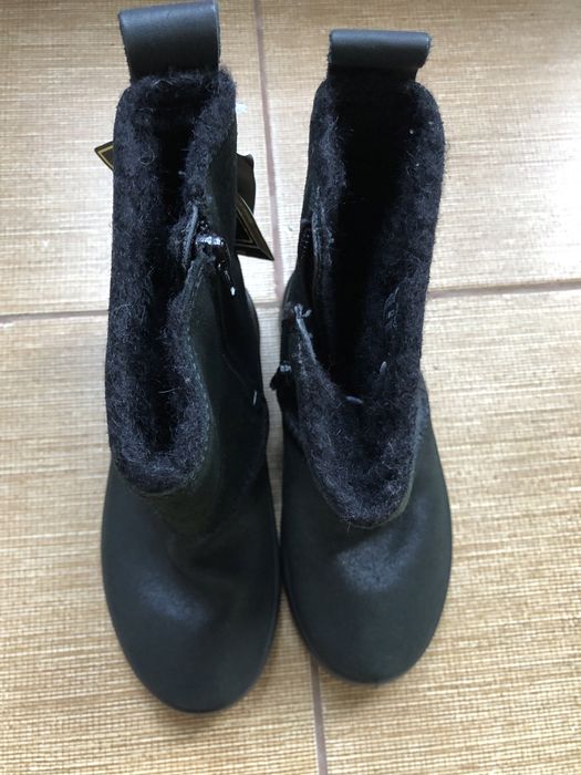 Ghete imblanite fetite marime 28 Ecco