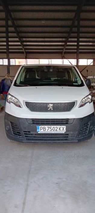 Товарен автомобил Пежо Експерт
