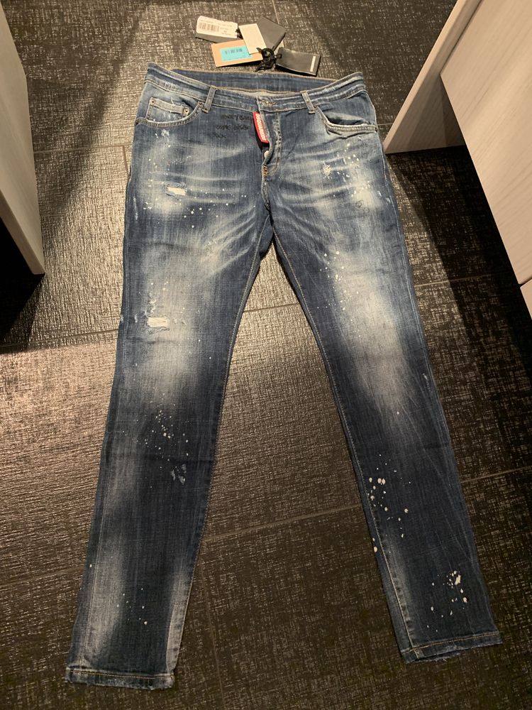 Дънки jeans denim DSQUARED2 €700,€599
