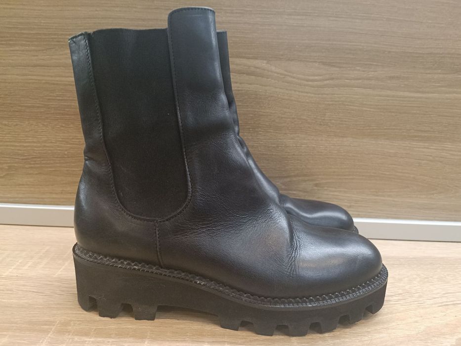 Daniele girarbo,liu Jo,български,италиански