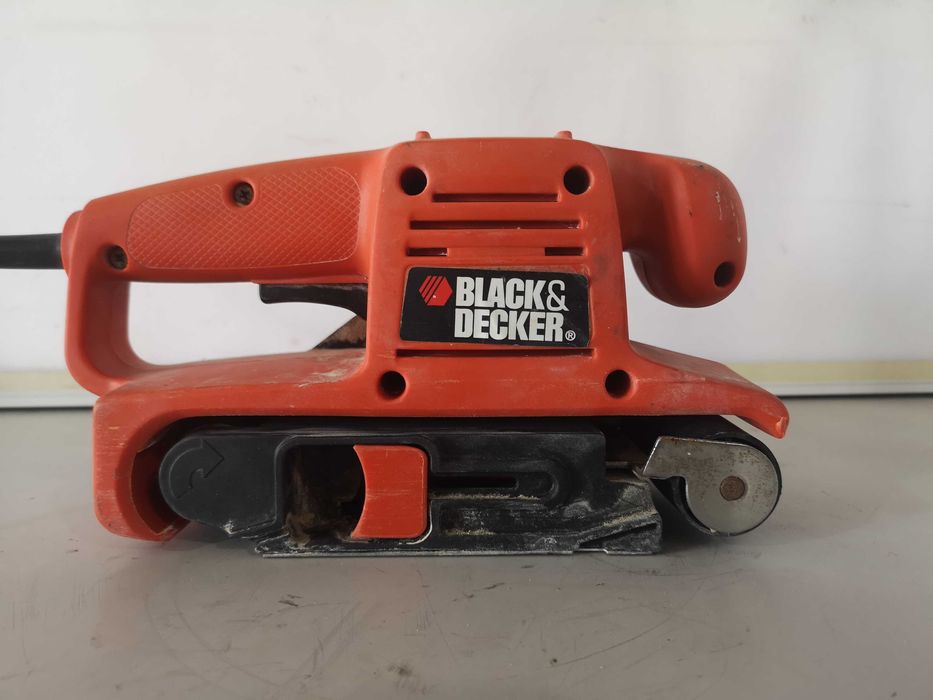 Лентов шлайф - Black & Decker 600W
