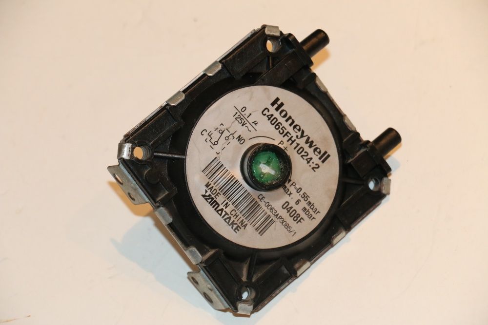 Presostat aer centrala Ariston UNO HoneyWell C4065FH1024:2 0.55 mbar