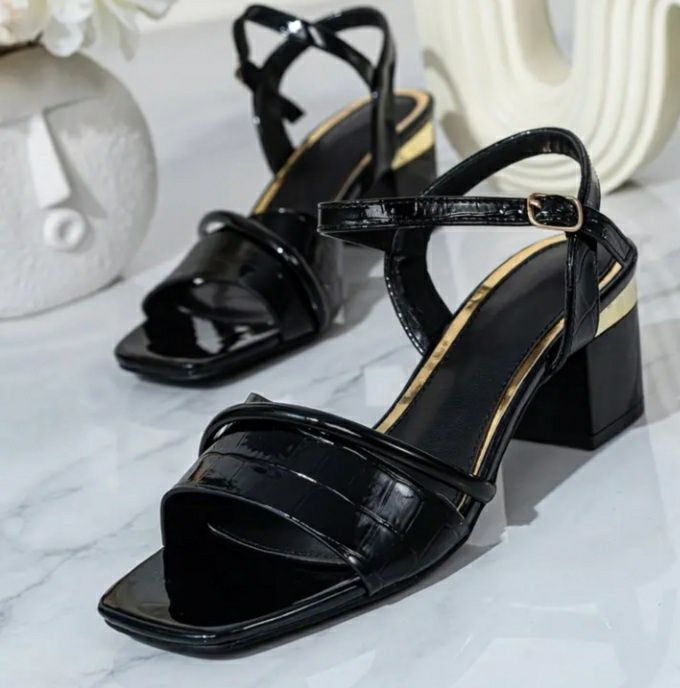 Летние туфли. Новые. 40 -41 размер