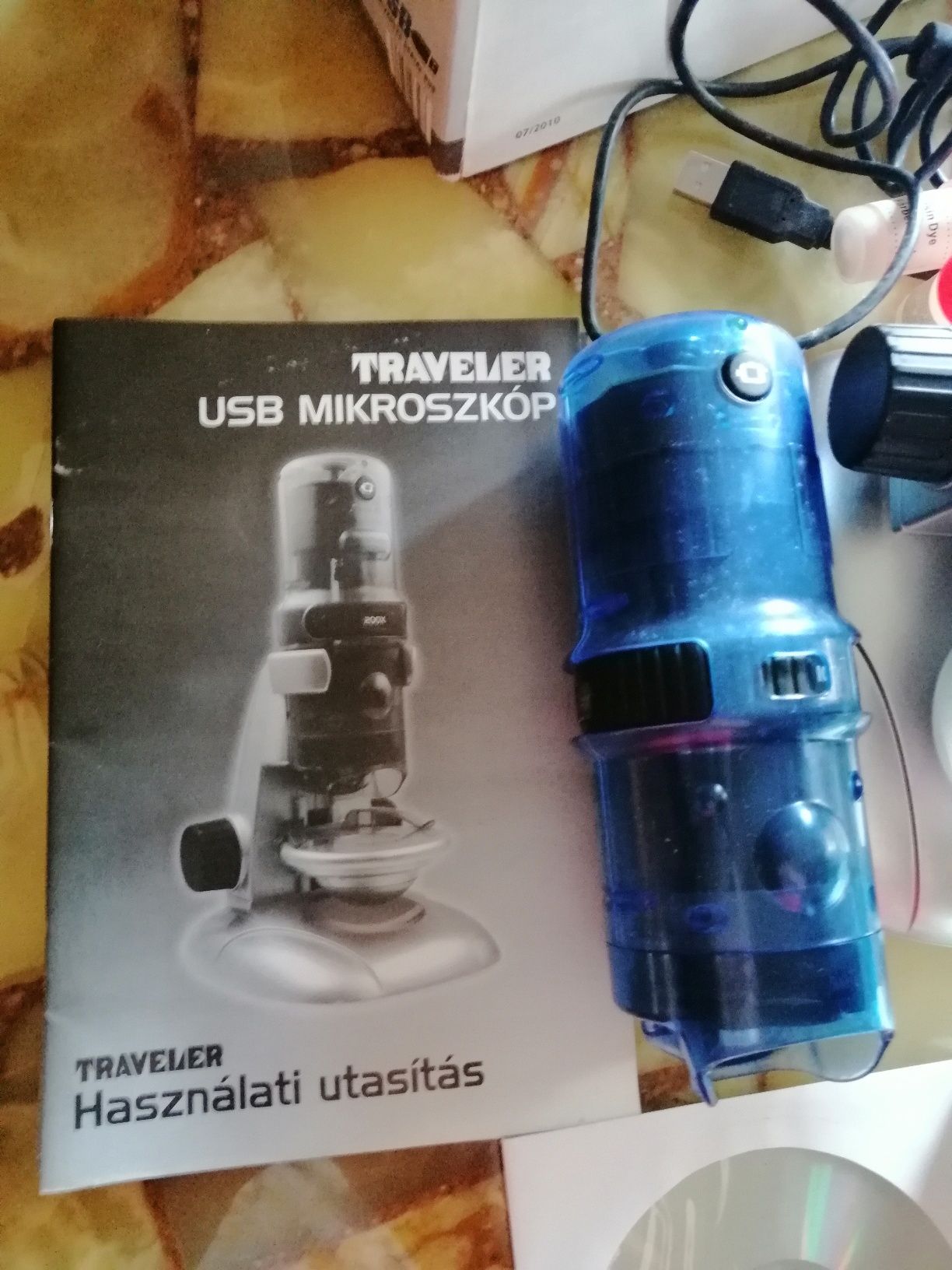 Vând microscop cu USB