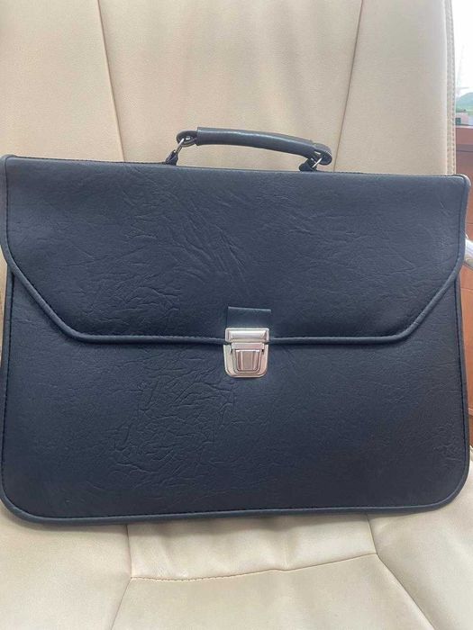 Портфель деловой из искуственной кожи (производство Латвия)