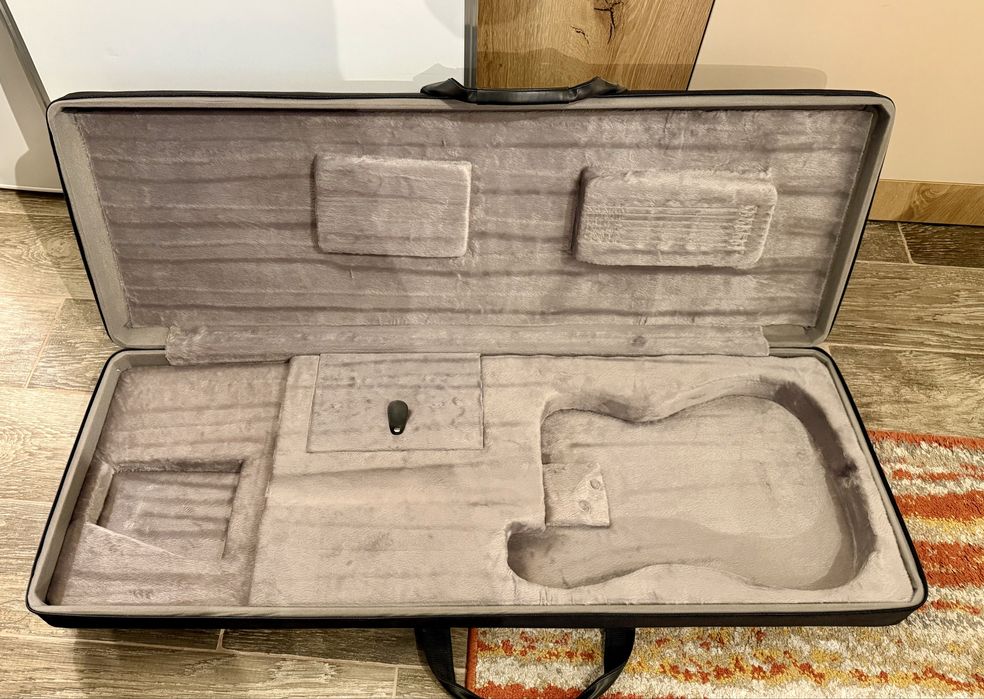 Ibanez Premium RG870RWZ + Hardcase original