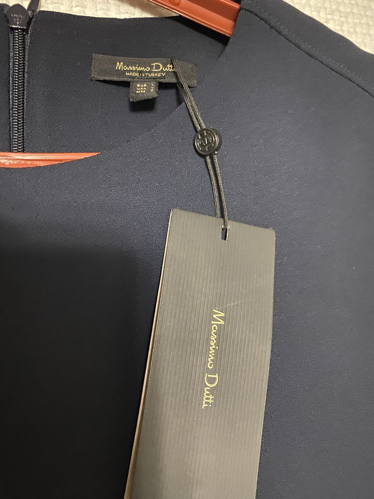 Платье  Massimo Dutti