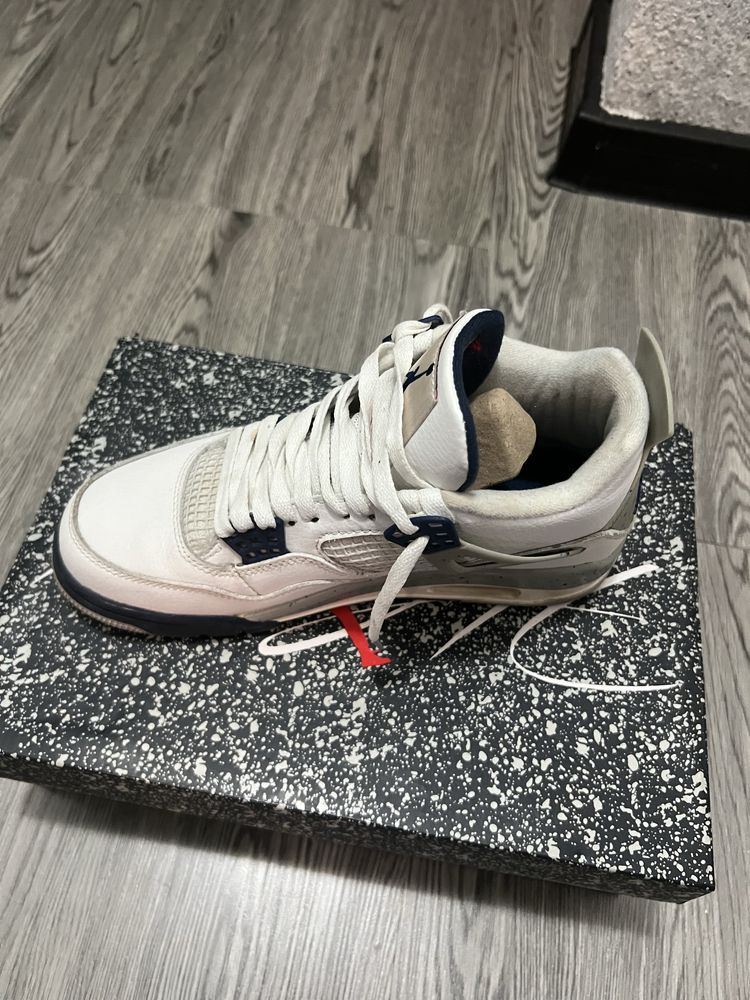 Jordan 4 midnight navy