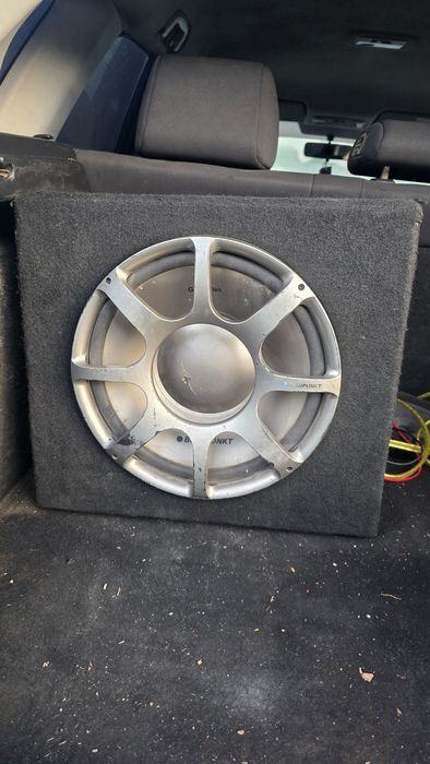 Blaupunkt , бас каса +усилвател комплект
