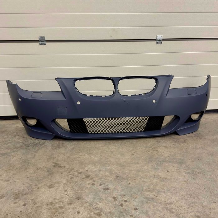 Предна броня Mtech  за Bmw E60 / E61 (2003-2007) PDC 24мм, бмв е60 е61