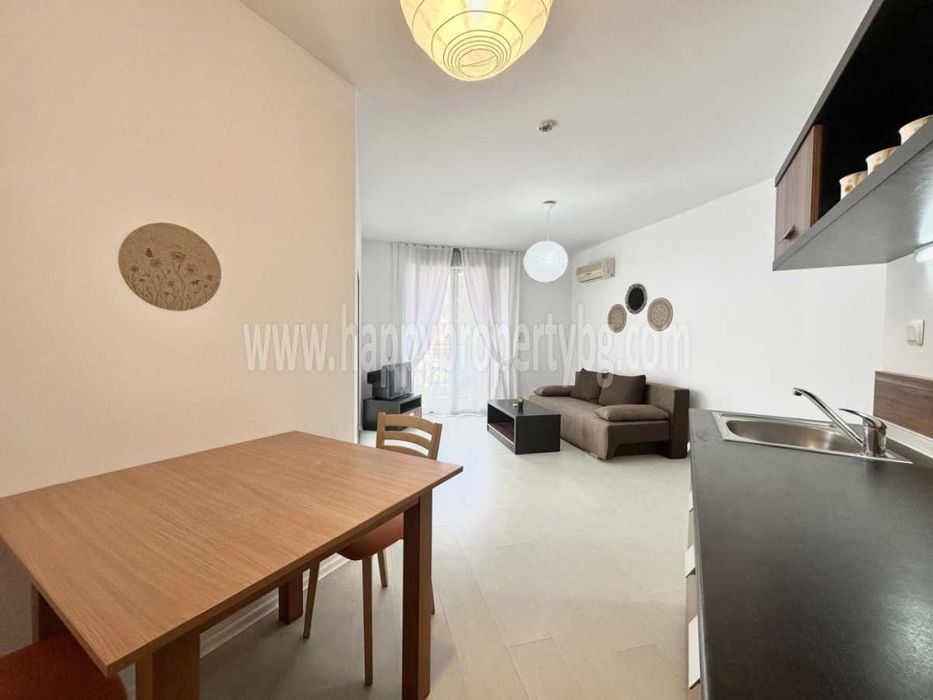 Продава се Двустаен апартамент в к.к. Слънчев бряг - 48 кв.м за 1313 €/кв.м - Снимка #3