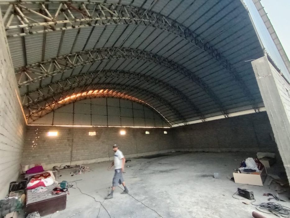 Konteyner yoki bozor profillaridan metal konstruksiya qurib beramiz