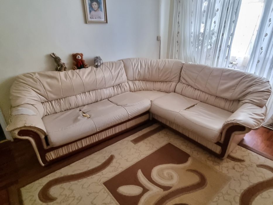 De vanzare coltar living