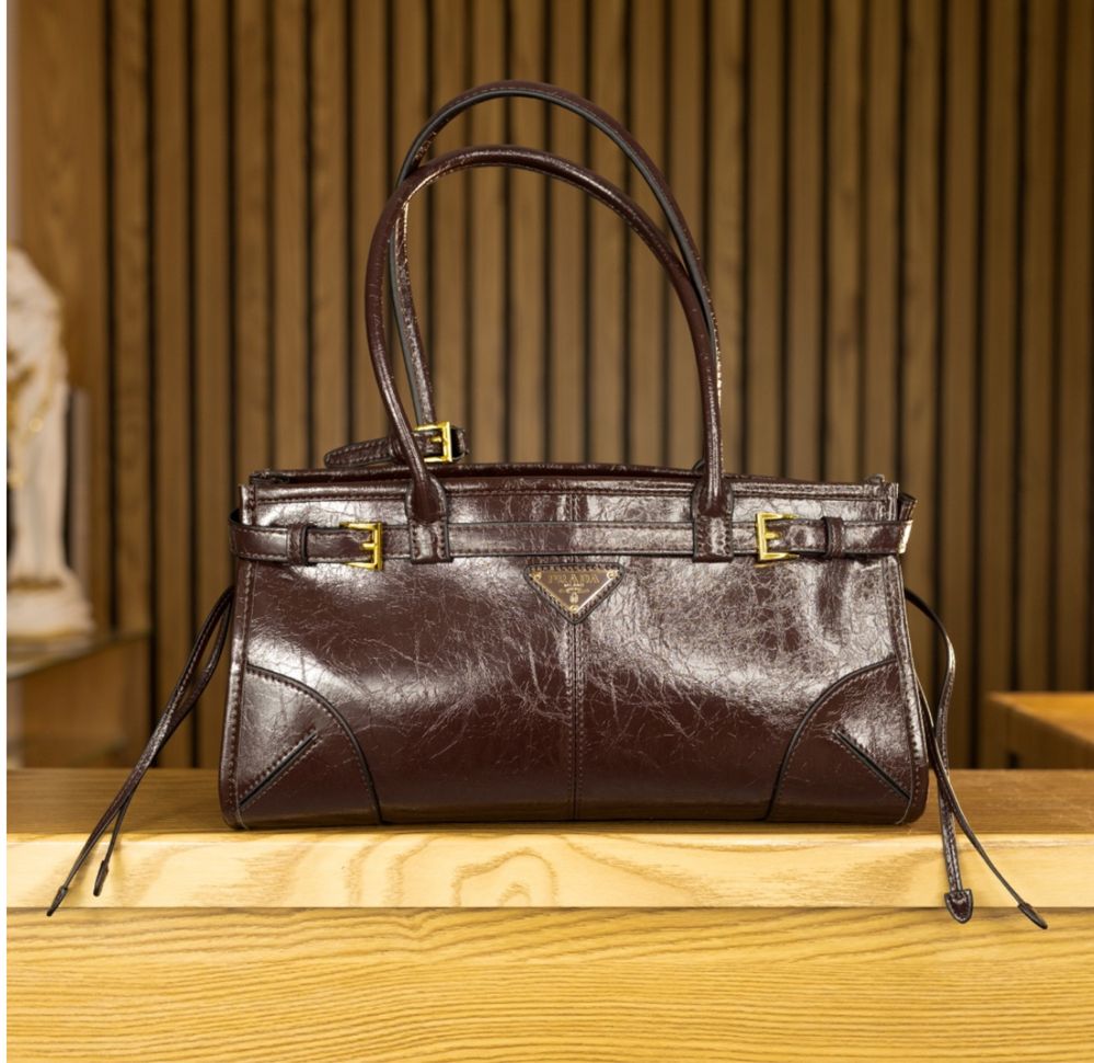 Сумка Prada кросс боди