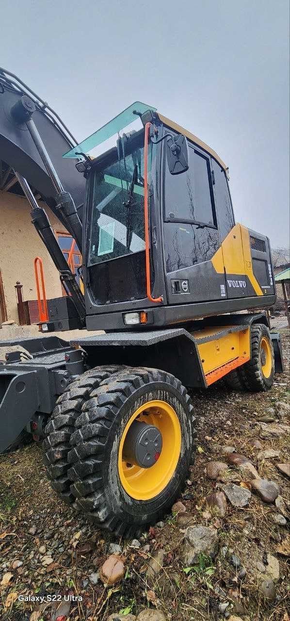 Экскаватор VOLVO EW140E