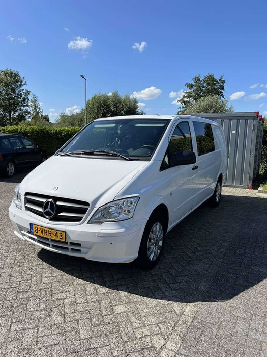 Vând mercedes vito