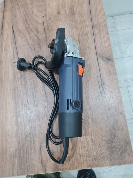 Продаю инструменты новый