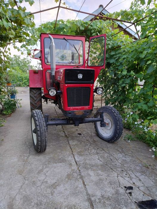 Tractor U650 - 1986 - carte RAR