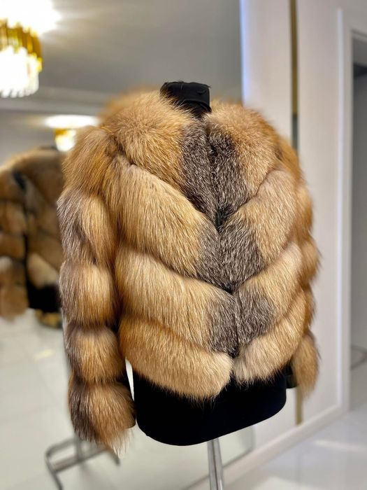 Blană naturală de vulpe canadiană