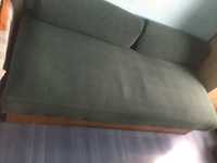 Легло-диван с подвижни възглавници и ракла