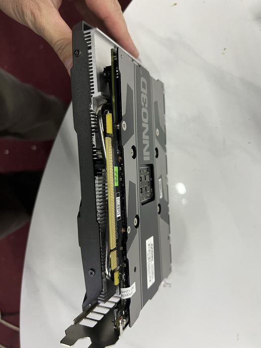 Nvidia GeForce 1660ti