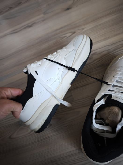 Нови маратонки Bershka 42 номер