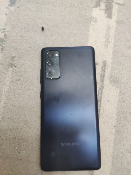 Обмен либо продам экран разбит