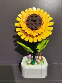 Floare din blocuri de constructie (LEGO, floarea soarelui)