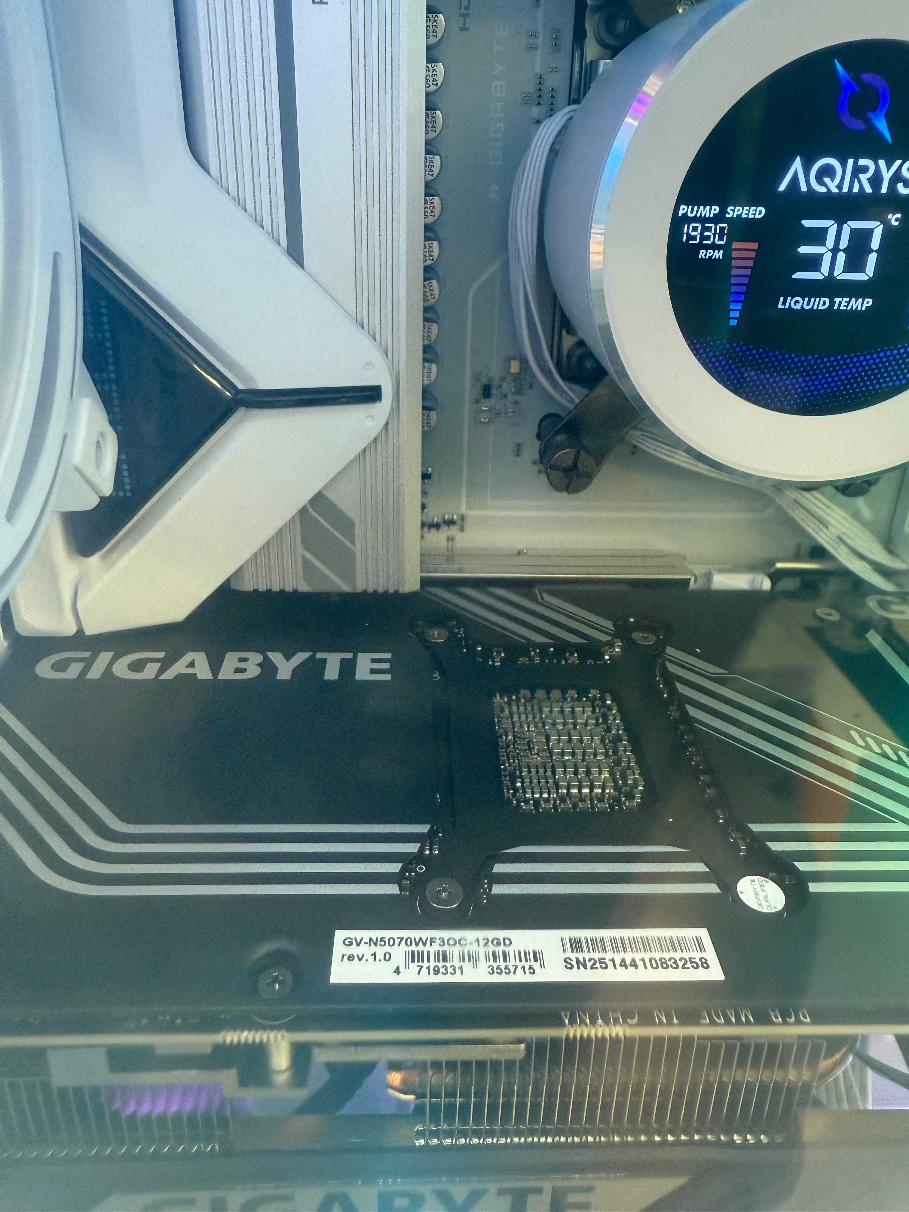 !!!PROMO!!!GAMING Ryzen 7 9800X3D,32GB,1TB,RTX 5070,Factura,Garantie
