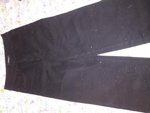 Vând hăinuțe bune