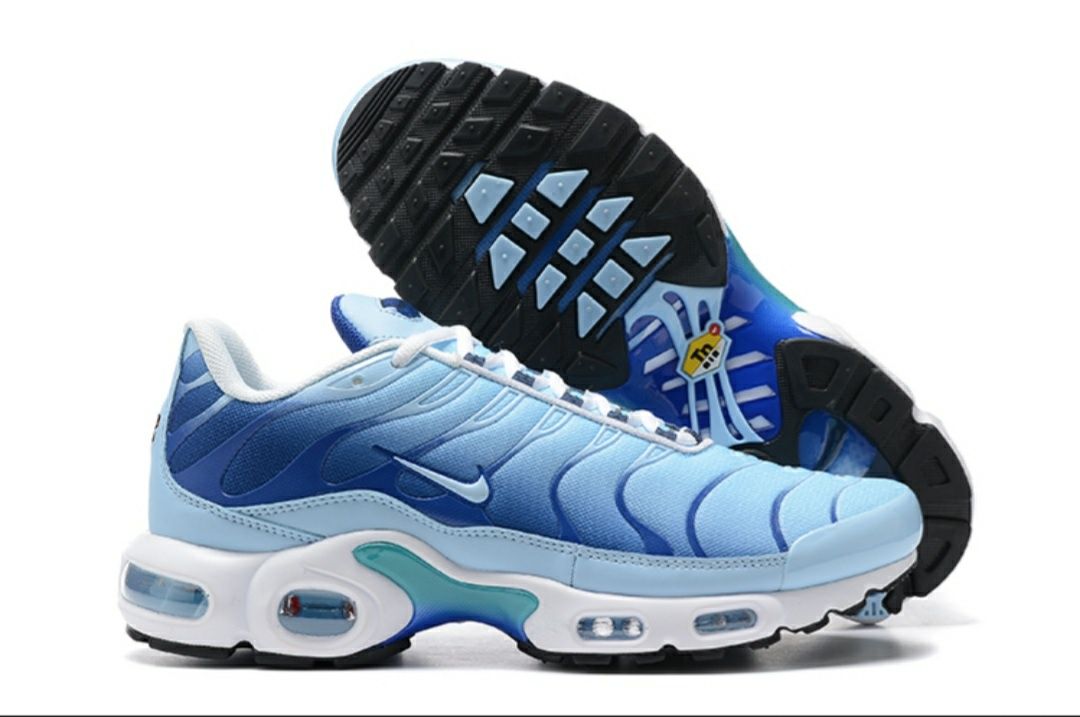 Nike Air Max PLUS TN Налични  Черни 44- номер ПРОМО 160лв