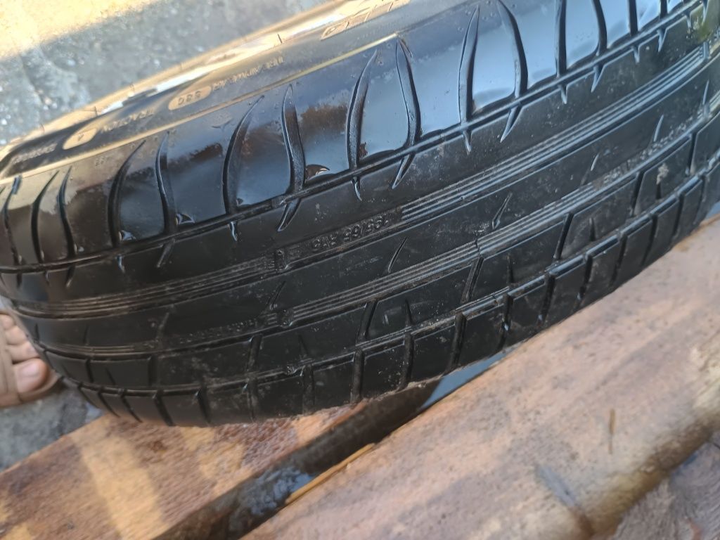 Oferta cauciucuri vara 195/65 R15 Taurus noi plus jante aliaj
