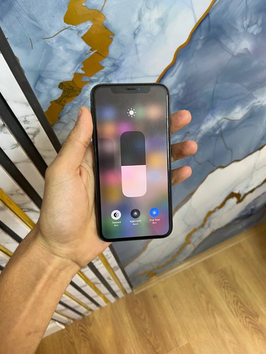 Iphone xs holati yaxshi