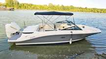 searay 210 spx ..2020..mercury 200 hp model nou ..sinrad