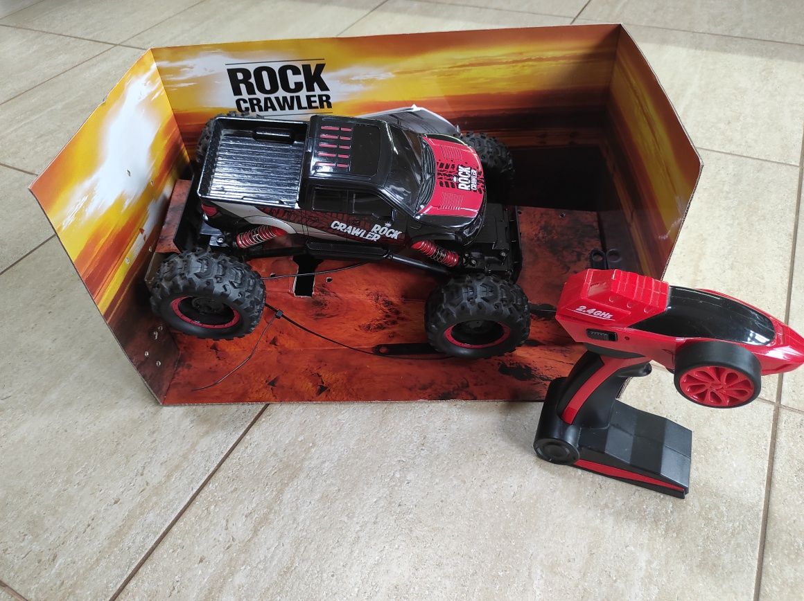 3 masinute copii Rock Crawler, TumbleBee, IDrive aproape noi