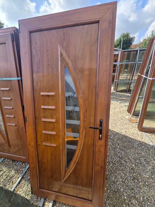 Termopane usi Cu Model Noi Ornamental