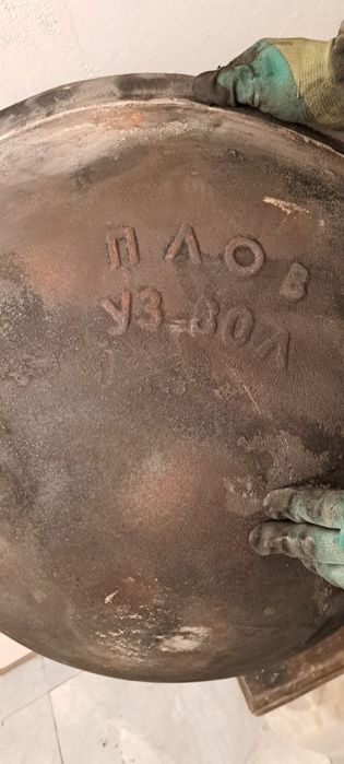 Продам 2 чугунных казана по 80 л