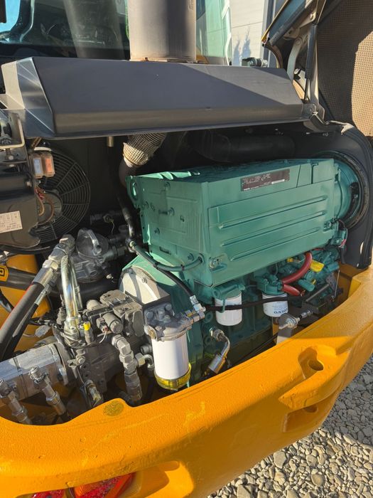 Incarcator frontal Volvo L28F