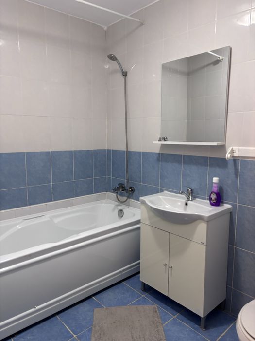 Inchiriez apartament Stejarului Floresti