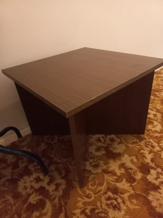 Журнальный столик