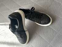 Adidași Alexander McQueen
