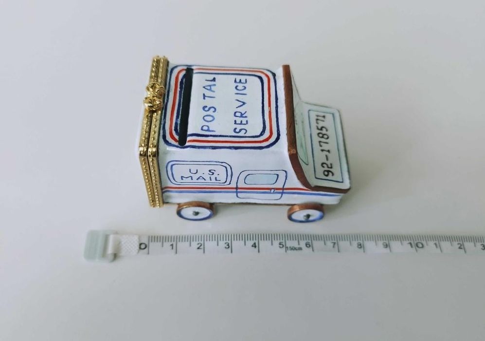 Cutie bijuteri camion posta USA