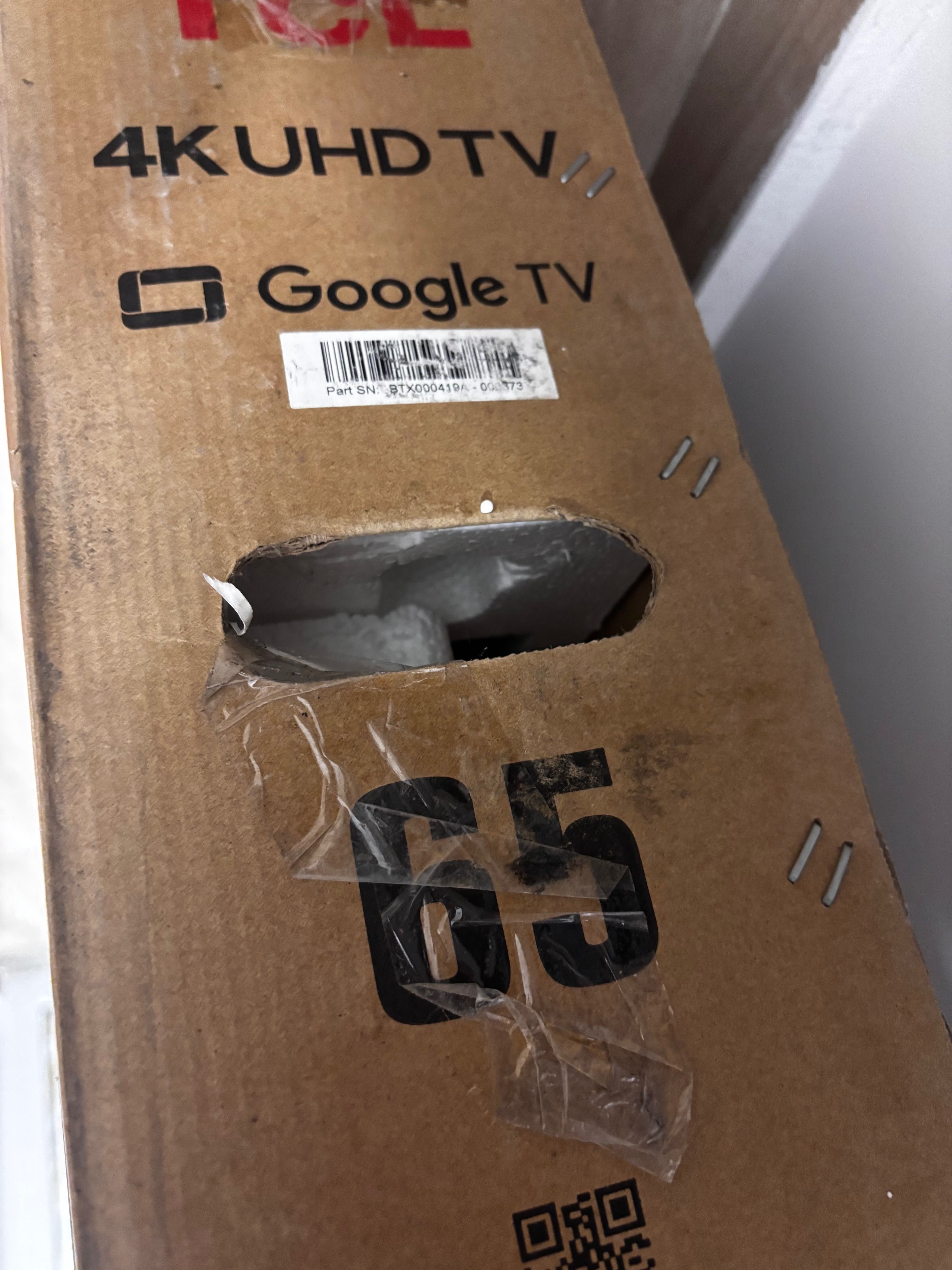 Телевизор TCL 65 инча
